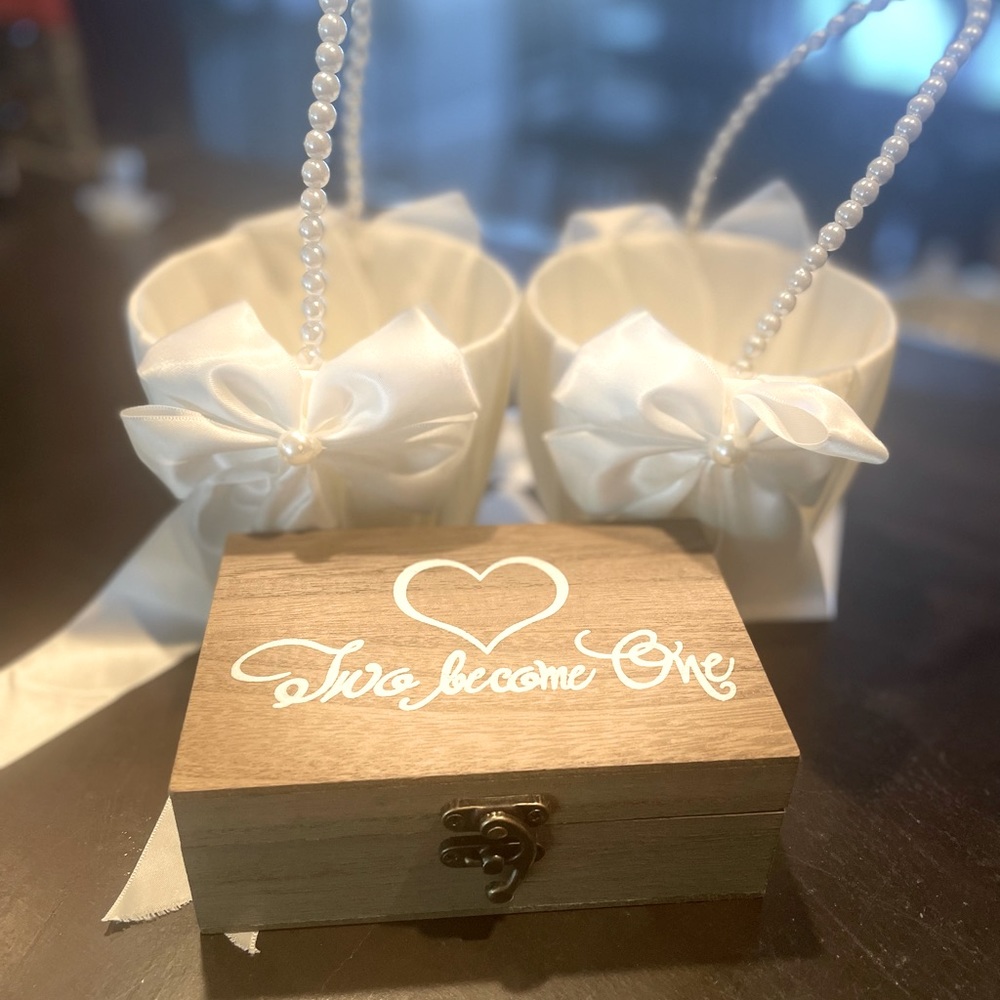 WEDDING RING BOX + 2 FLOWER GIRL BASKETS